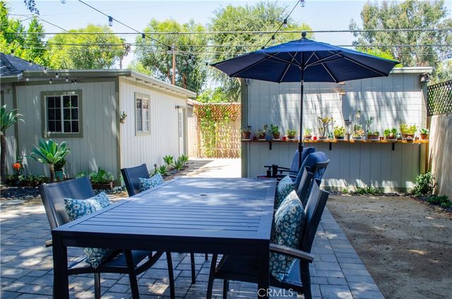 21209 Dumetz Road, Woodland Hills, CA 91364