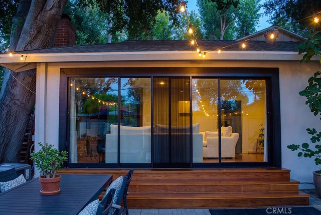 21209 Dumetz Road, Woodland Hills, CA 91364