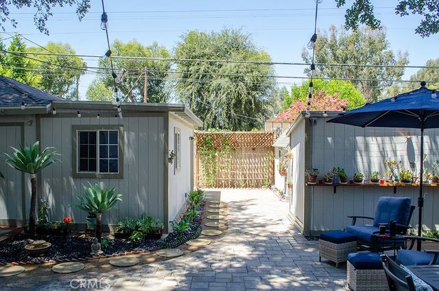 21209 Dumetz Road, Woodland Hills, CA 91364