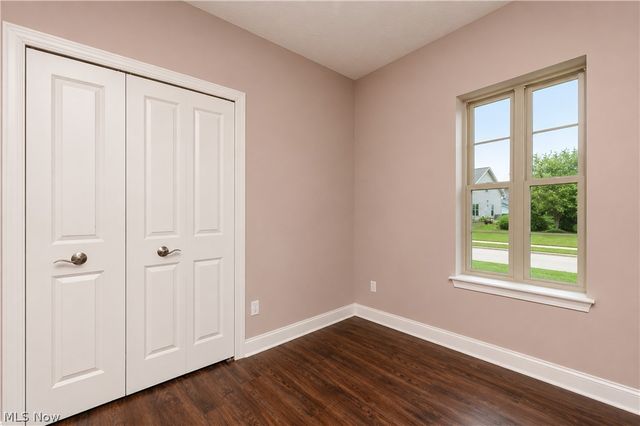 6981 Emerald Cove Avenue NW, Canal Fulton, OH 44614