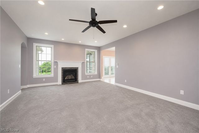 6981 Emerald Cove Avenue NW, Canal Fulton, OH 44614
