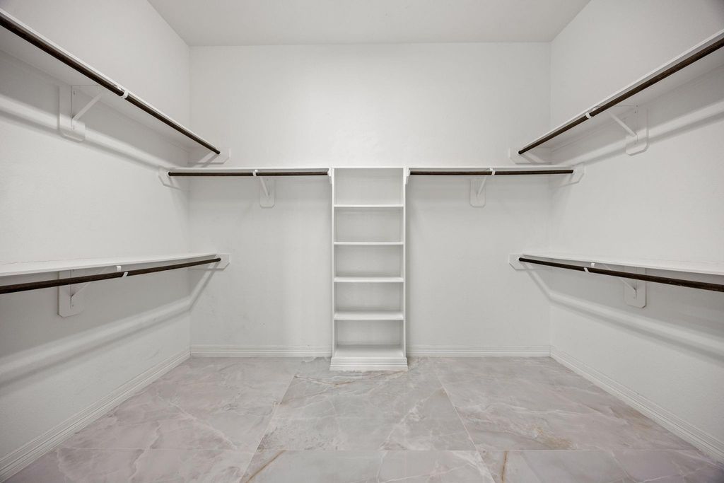 Image 27 of property listing at 24310 Tesino River Circle, Katy, TX 77493