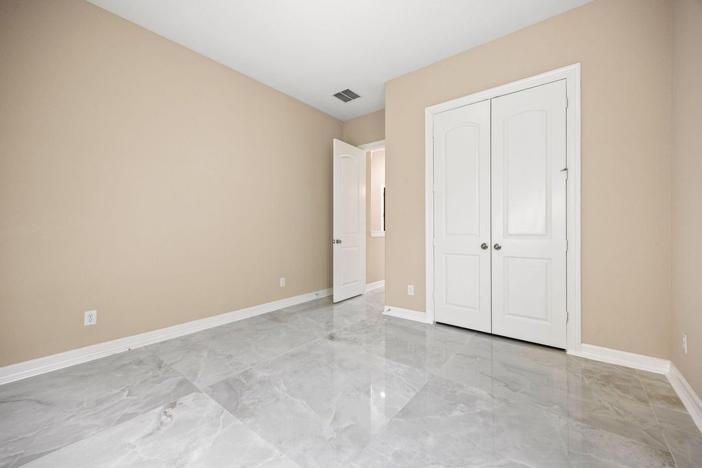 Image 31 of property listing at 24310 Tesino River Circle, Katy, TX 77493