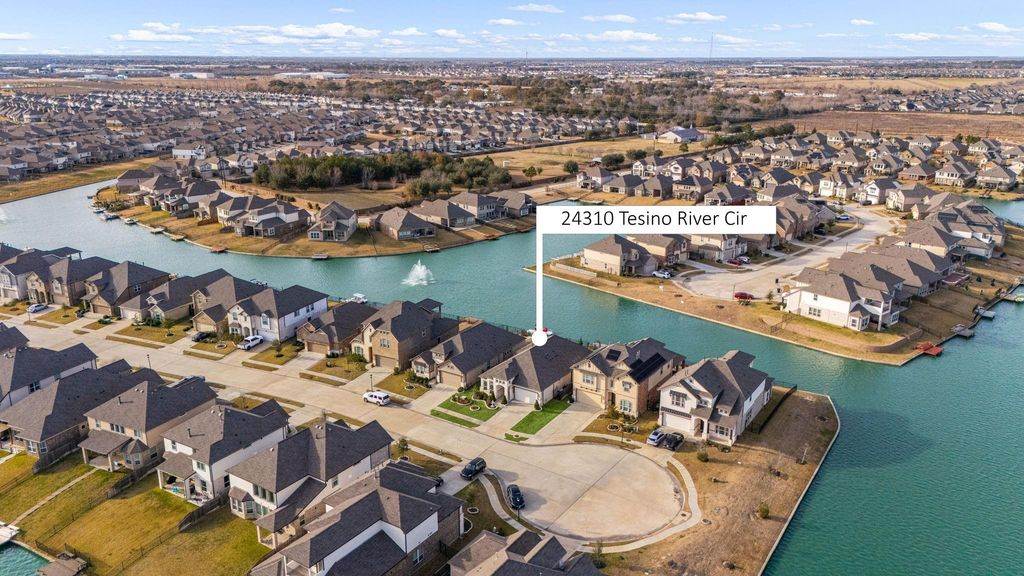 Image 49 of property listing at 24310 Tesino River Circle, Katy, TX 77493