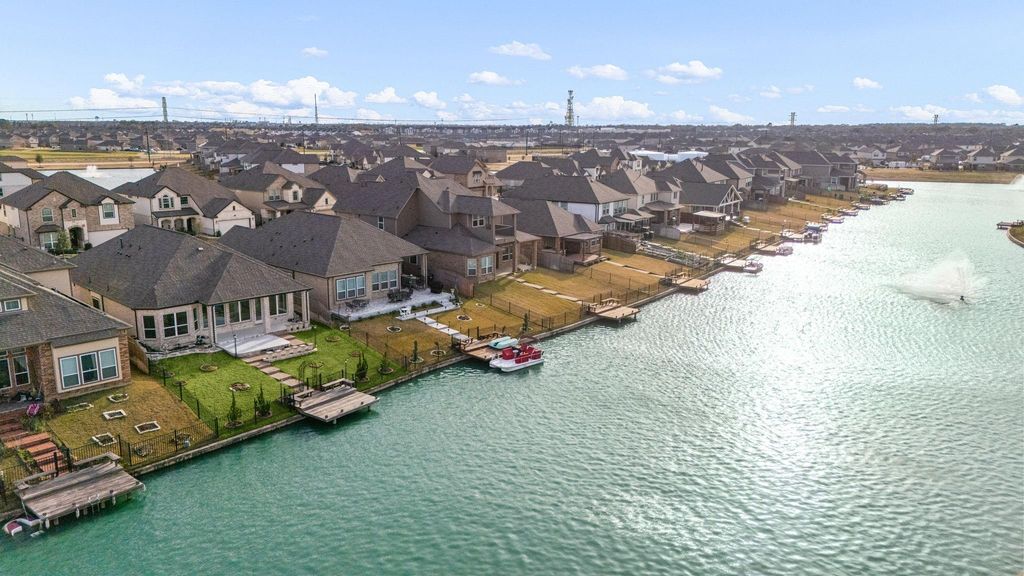 Image 50 of property listing at 24310 Tesino River Circle, Katy, TX 77493