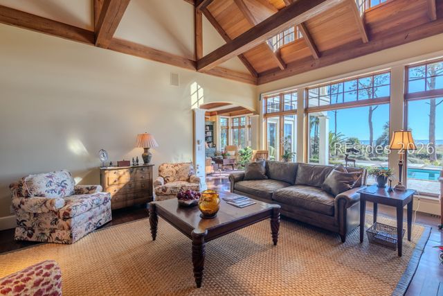 52 Canvasback Rd, Hilton Head Island, SC 29928