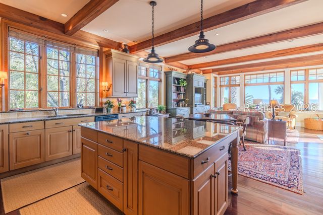 52 Canvasback Rd, Hilton Head Island, SC 29928