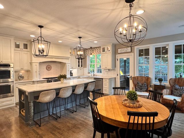 3173 Shady Cove Point NW, Prior Lake, MN 55372