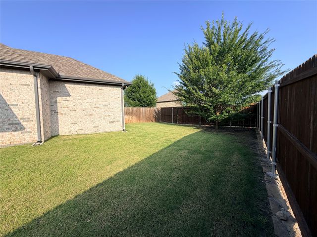 166 Camelia Street, Garland, TX 75043