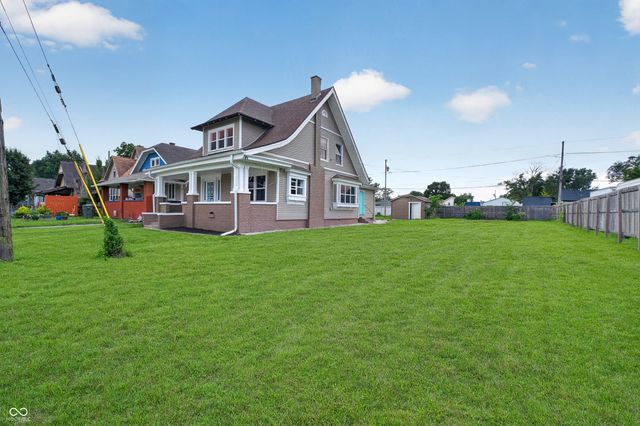 1560 Churchman, Indianapolis, IN 46203