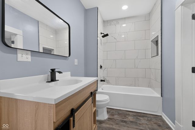 1560 Churchman, Indianapolis, IN 46203