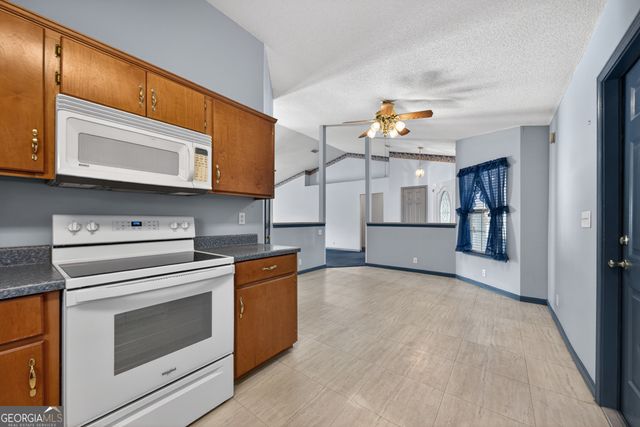 101 Zinnia Court, Kingsland, GA 31548