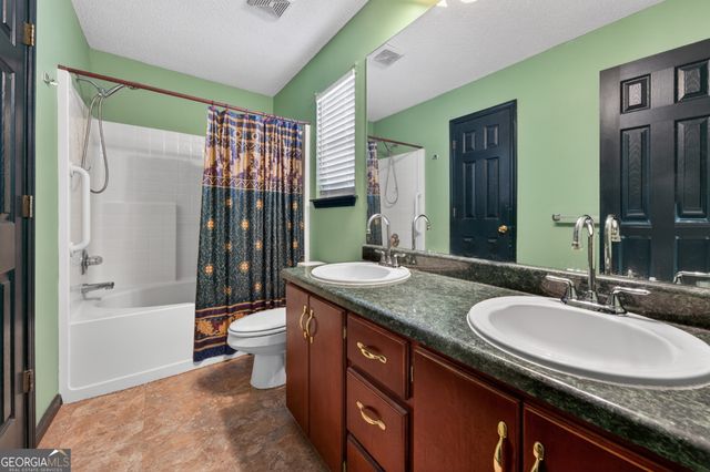 101 Zinnia Court, Kingsland, GA 31548