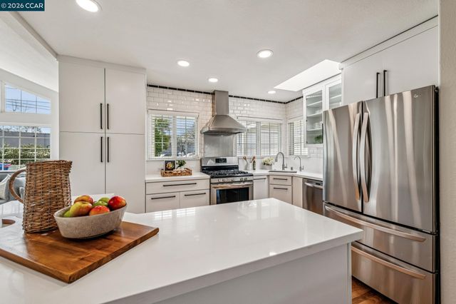 538 Shelly Dr, Pleasant Hill, CA 94523