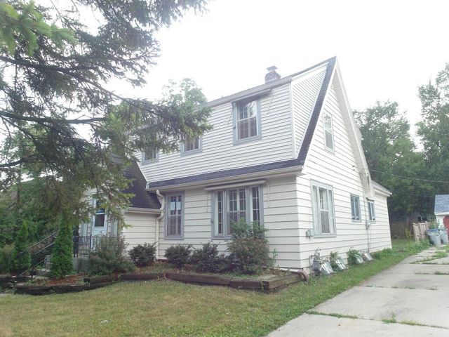5839 N 35th STREET, Milwaukee, WI 53209