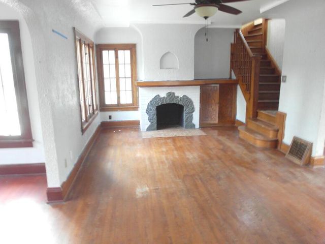 5839 N 35th STREET, Milwaukee, WI 53209
