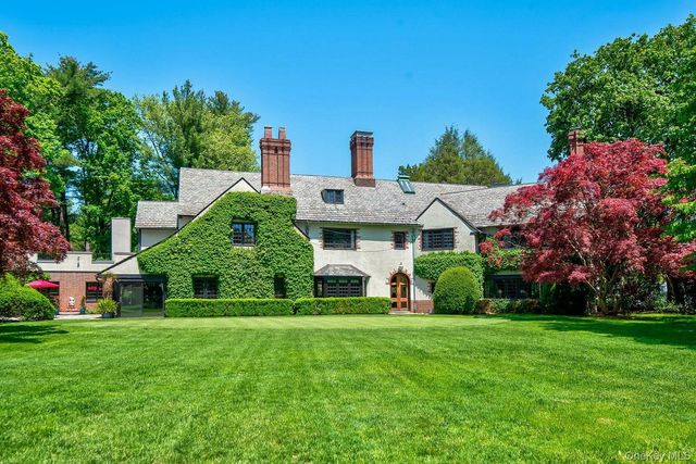 95 Piping Rock Road, Locust Valley, NY 11560