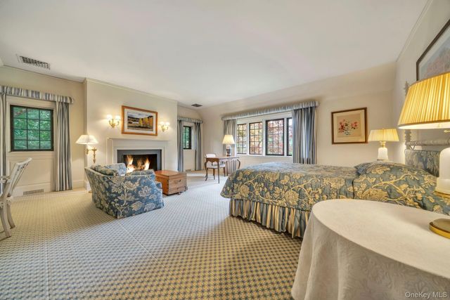 95 Piping Rock Road, Locust Valley, NY 11560