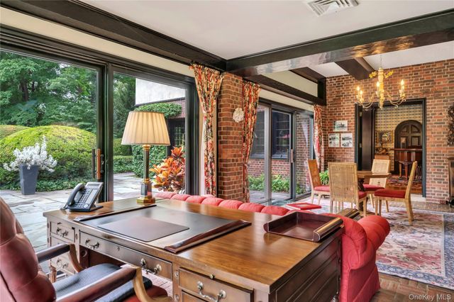 95 Piping Rock Road, Locust Valley, NY 11560