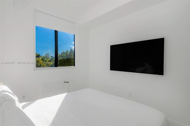 1030 15th St 214, Miami Beach, FL 33139