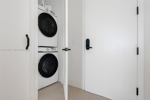 1030 15th St 214, Miami Beach, FL 33139