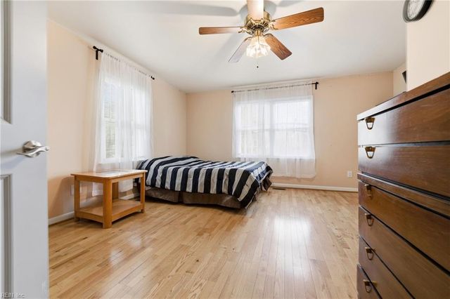 203 Valirey DR, Hampton, VA 23669