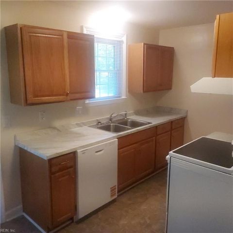 34 Westover ST, Hampton, VA 23669