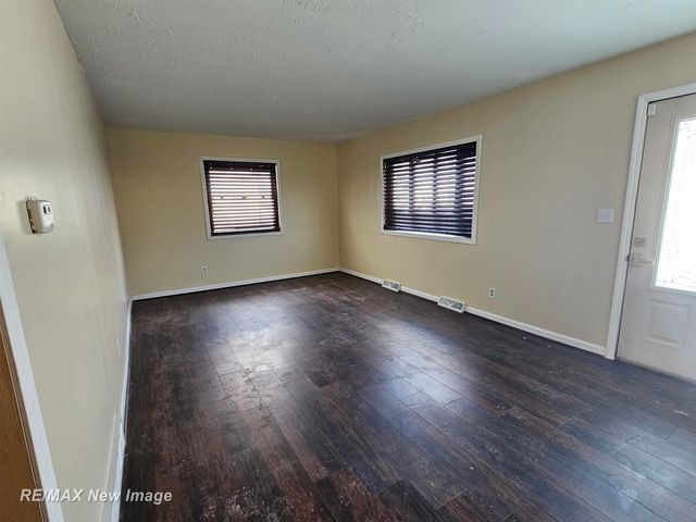 2822 Kensington Drive, Saginaw, MI 48601