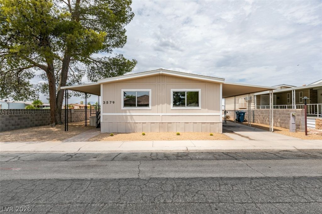 3579 Isle Royale Drive, Las Vegas, NV 89122 — photo 3