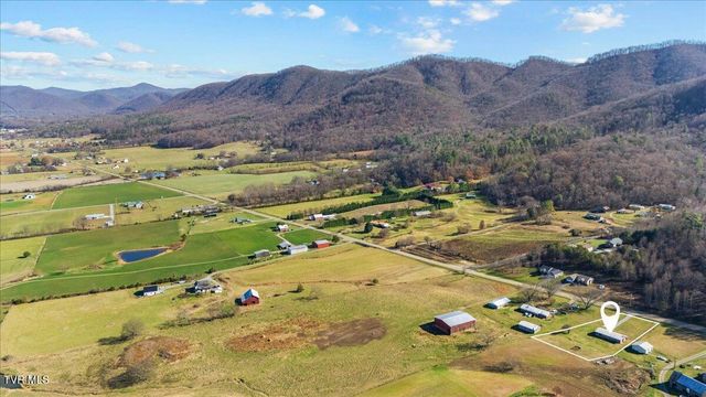 1122 Highway 107, Jonesborough, TN 37659