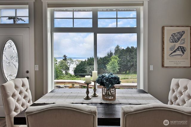 8065 George Drive, Clinton, WA 98236
