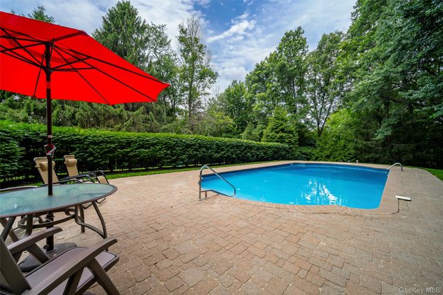 10 Wilson Court, Spring Valley, NY 10977