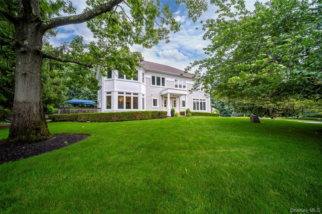 10 Wilson Court, Spring Valley, NY 10977