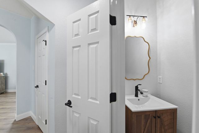 12137 Walden Wood Drive, Fort Worth, TX 76244