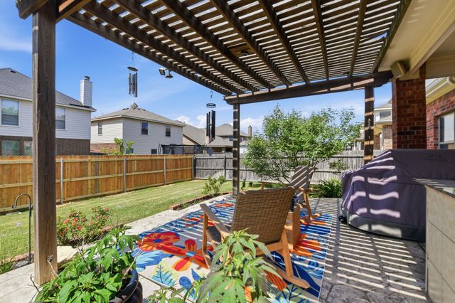 12137 Walden Wood Drive, Fort Worth, TX 76244