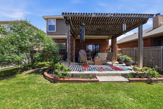 12137 Walden Wood Drive, Fort Worth, TX 76244