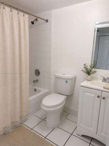 600 NW 32nd Place 312, Miami, FL 33125