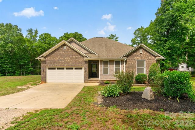 4545 Old Church Road, Lancaster, SC 29720