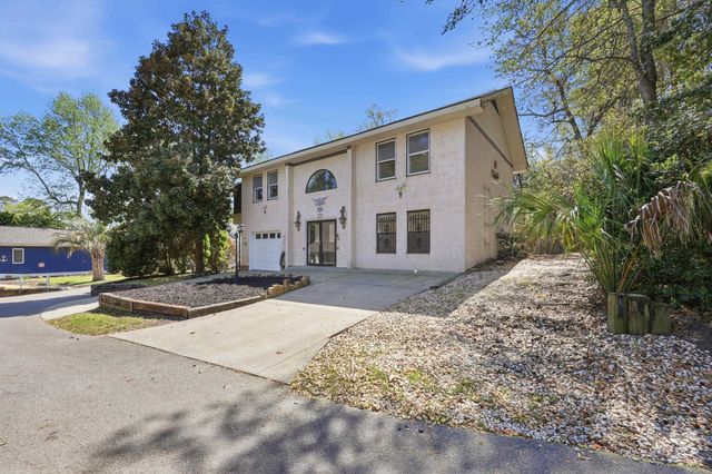 2227 Jefferson Circle, Little River, SC 29566