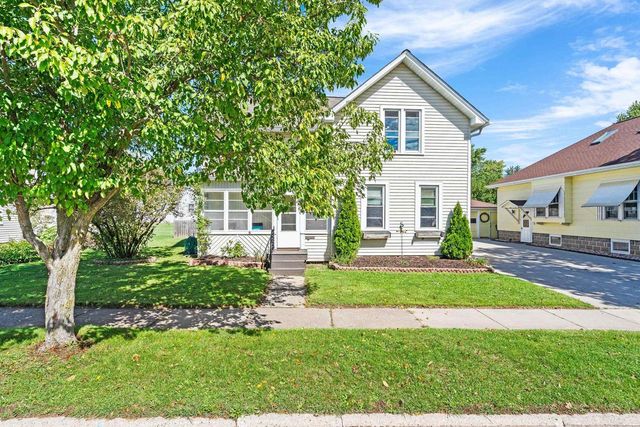 315 E QUINCY STREET, New London, WI 54961