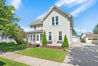 315 E QUINCY STREET, New London, WI 54961