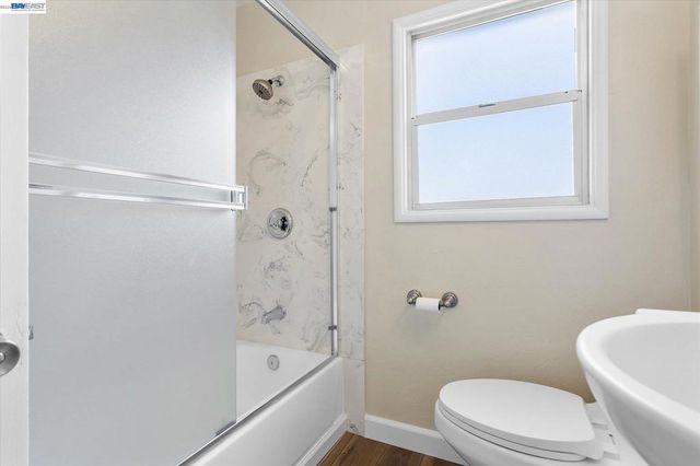 1220 Gilmore Dr, San Leandro, CA 94577