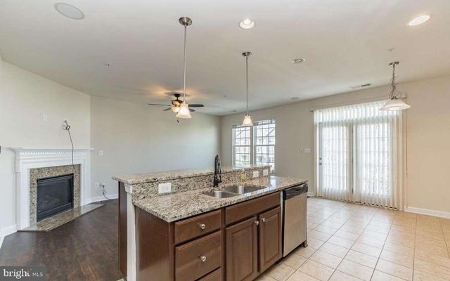 3612 SPRING HOLLOW LN, Frederick, MD 21704