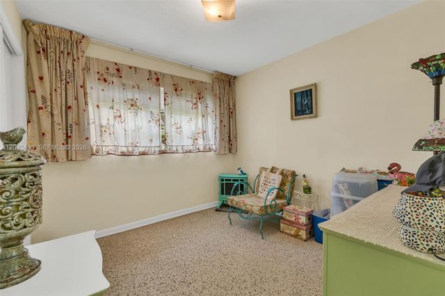 10511 SW 53rd Street, Miami, FL 33165