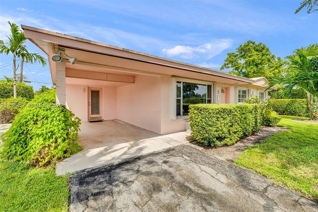 10511 SW 53rd Street, Miami, FL 33165