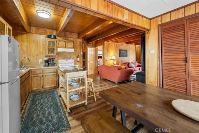 567 Highland, Big Bear Lake, CA 92315