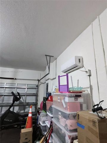 11845 SW 252nd Ter, Homestead, FL 33032