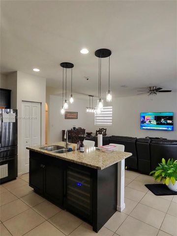 11845 SW 252nd Ter, Homestead, FL 33032