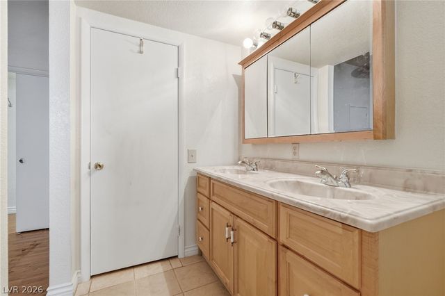 7083 Rhapsody Lane, Las Vegas, NV 89119