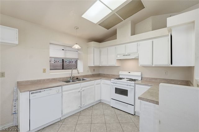 7083 Rhapsody Lane, Las Vegas, NV 89119